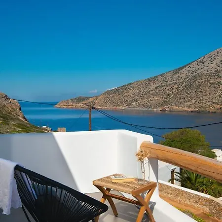 Dimar Sifnos * Kamares (Sifnos)